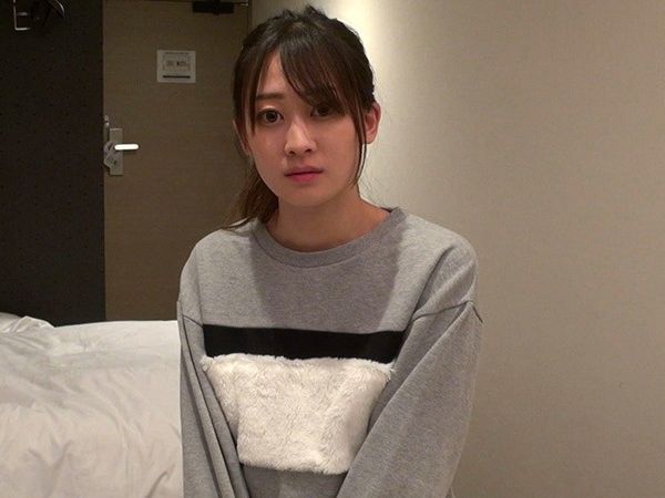 【ナンパ師の罠】スレンダー美女をホテルに連れ込み...！電マでガクブル痙攣アクメ♥ 敏感マ●コに暴発中出しでイキ狂い！