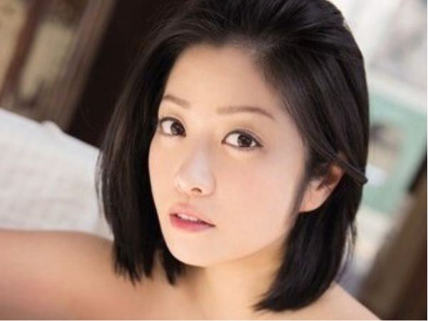 【芸能人AV堕ち】かつてグラビアで大人気だった爆乳美女がAVデビュー！豊満ボディを震わせてイキまくる姿は必見！