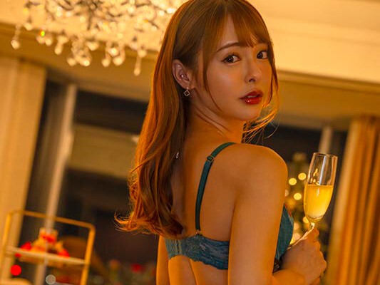 【港区女子の性欲爆発】エロ可愛い♡小倉由菜のフェラテクが凄すぎる！太パパも沼る究極のご奉仕♡