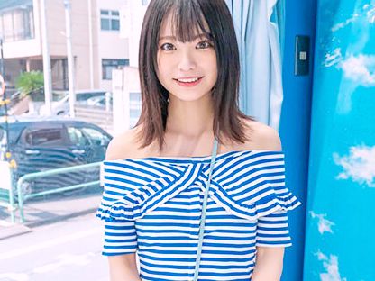 【マジックミラー号で発情女子大生】10代素人娘が乳揉みに感激♥ 乳首ビンビンで生ハメ懇願♥ 生中出しでイキまくり！